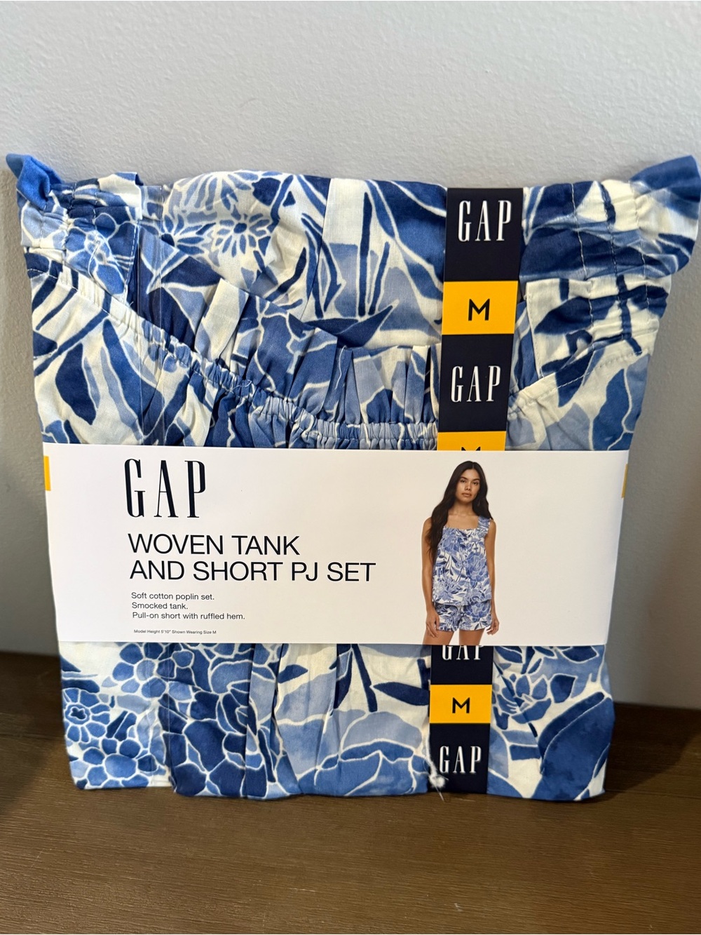 GAP Blue and White Woven Tank & Short PJ Set medium NWT